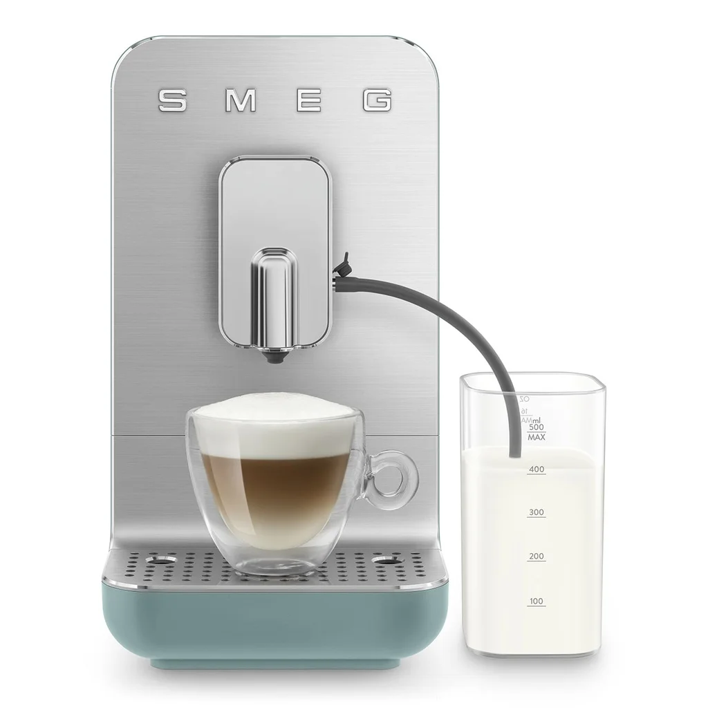 Smeg Retro Black Espresso Coffee Machine – Integrated Milk BCC13EGMUK